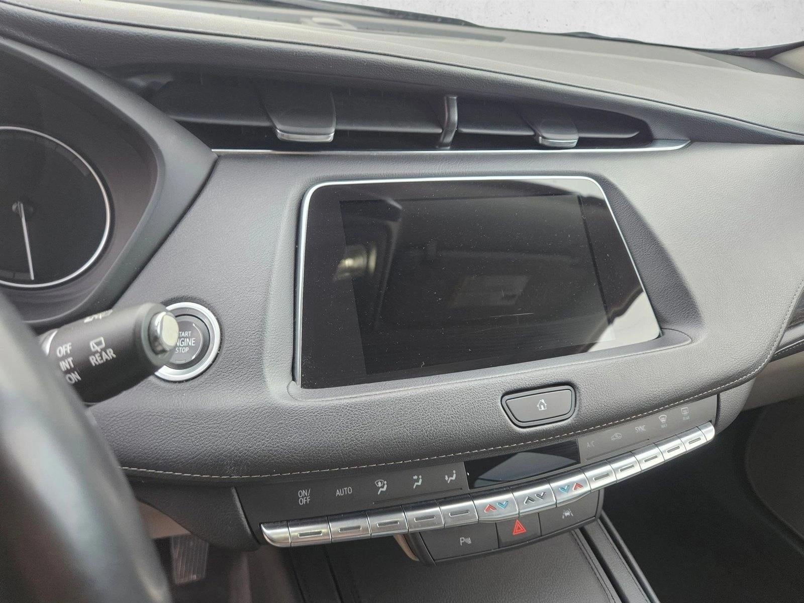 2023 Cadillac XT4 Premium Luxury