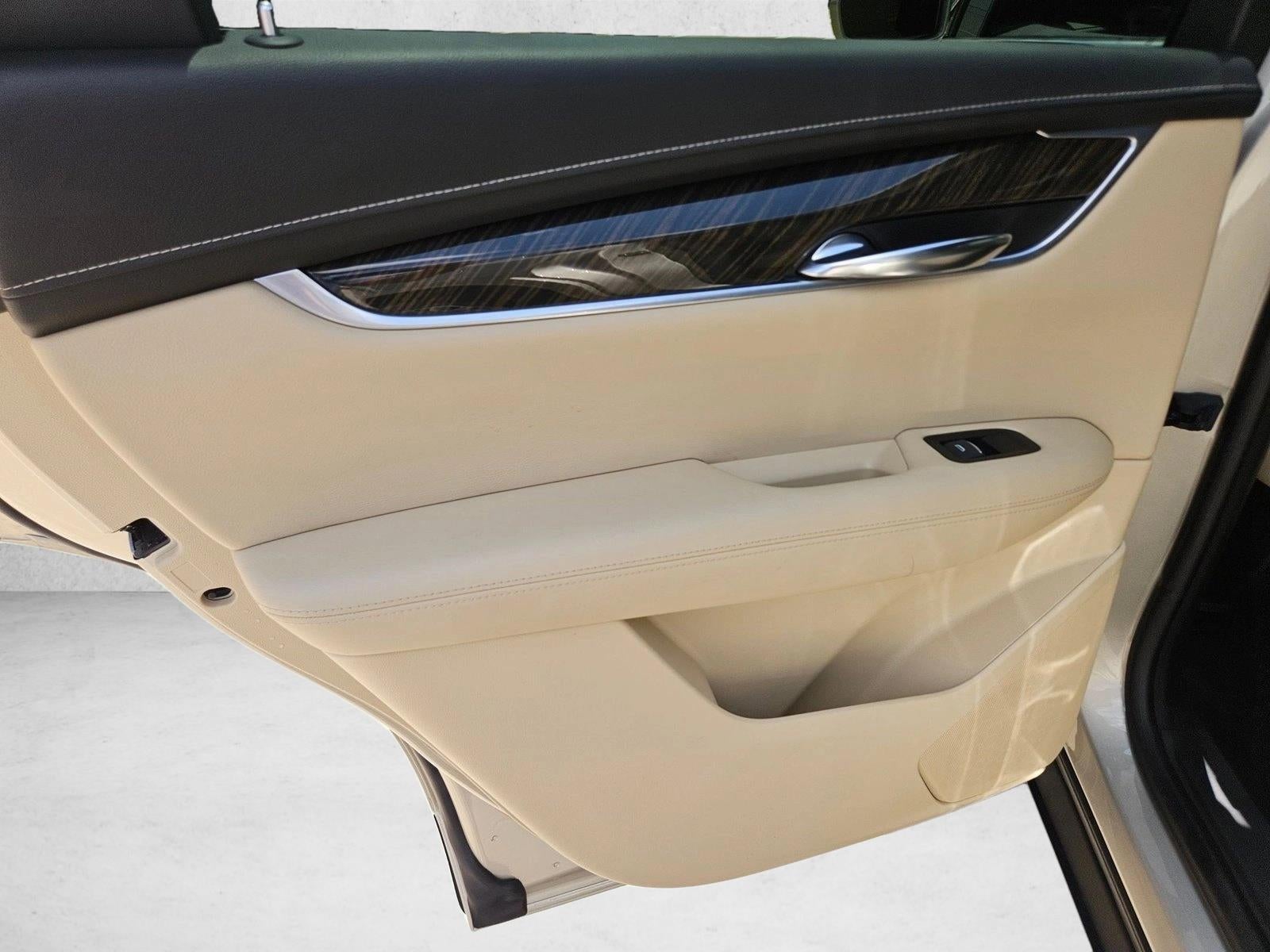 2017 Cadillac XT5 FWD