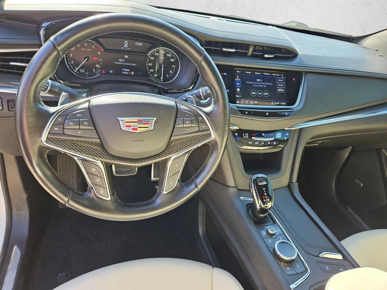 2020 Cadillac XT5 Sport