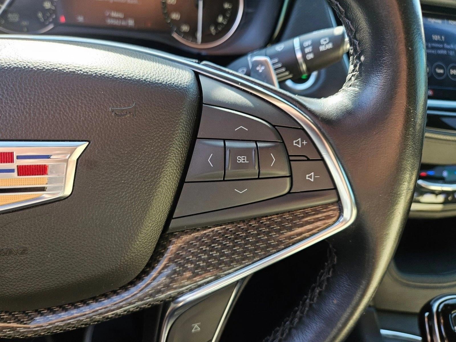 2020 Cadillac XT5 Sport