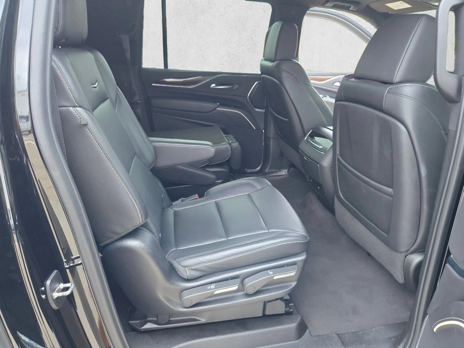 2024 Cadillac Escalade ESV Luxury