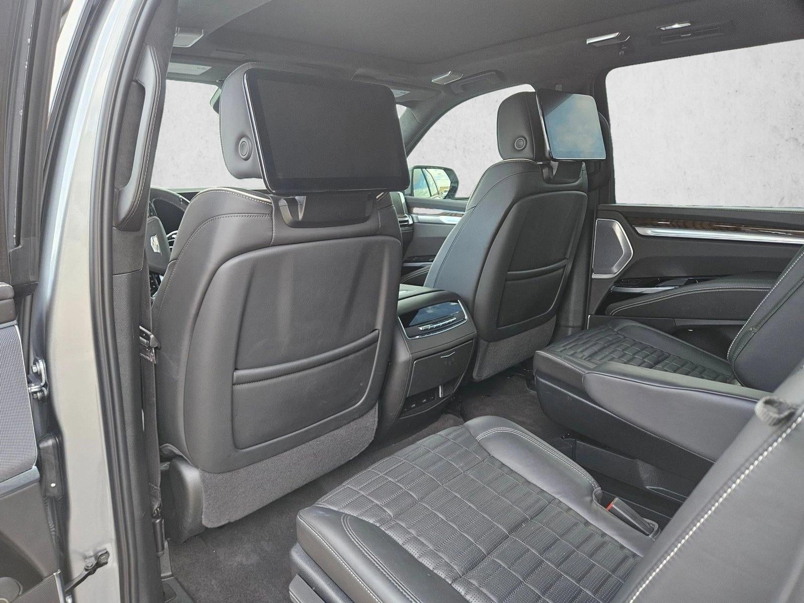 2025 Cadillac Escalade ESV Sport Platinum