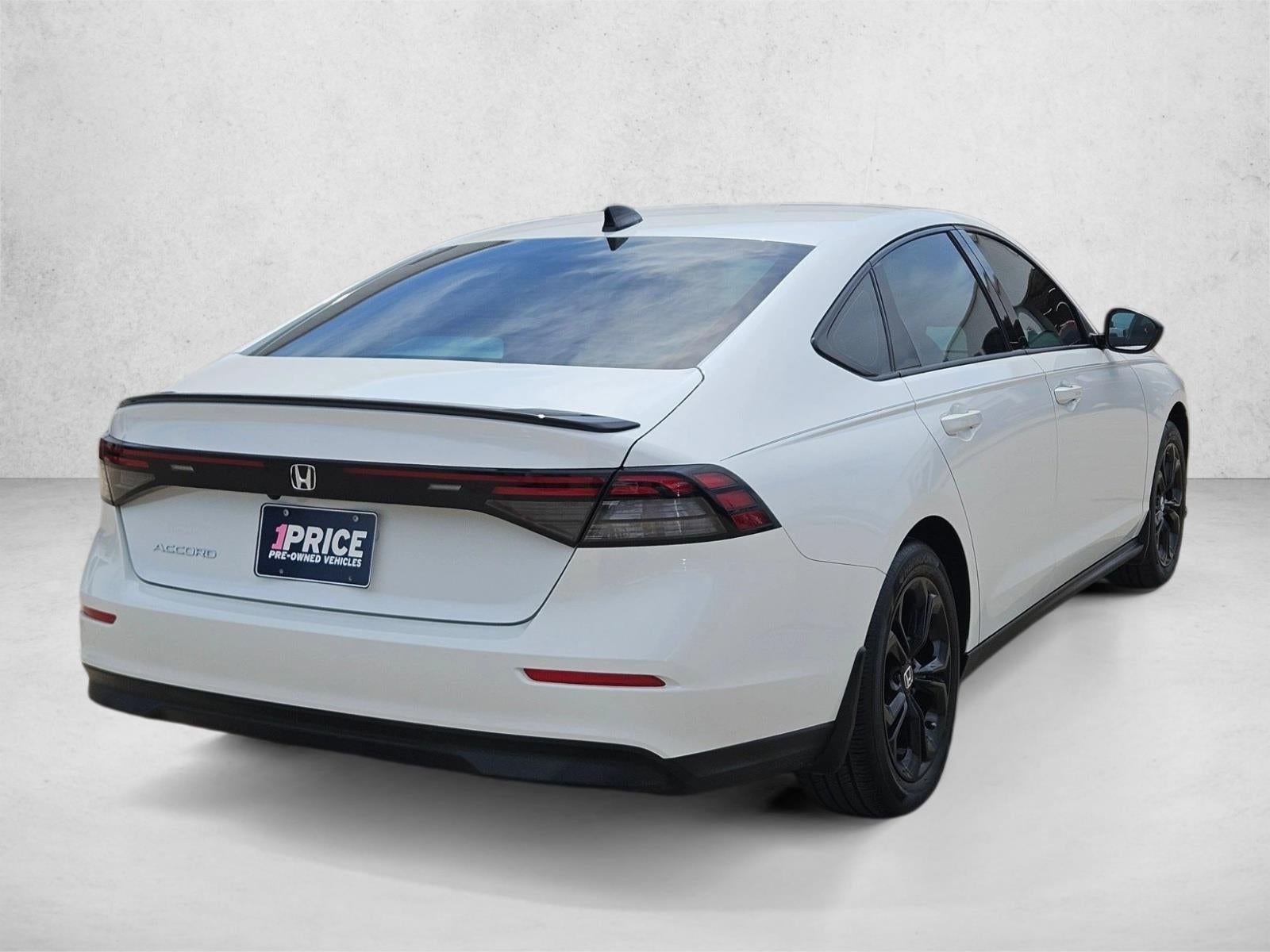 2025 Honda Accord Sedan SE