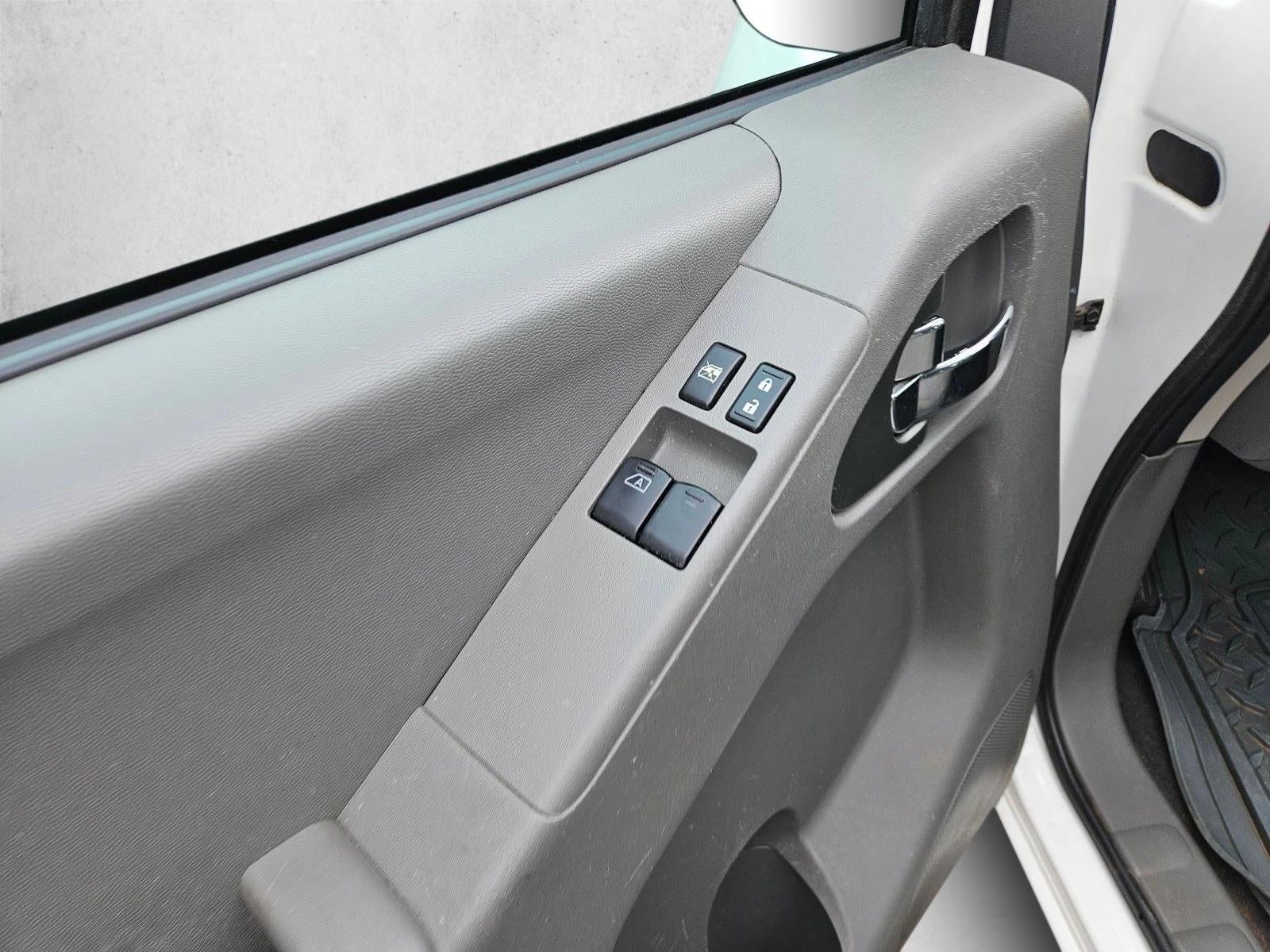 2020 Nissan Frontier S