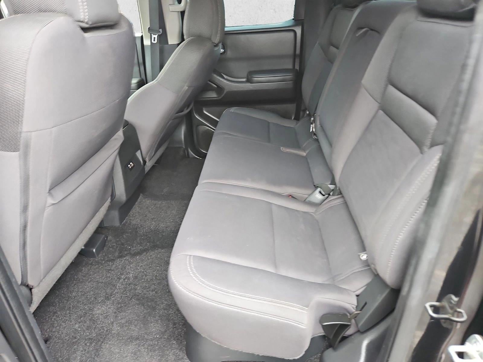 2022 Nissan Frontier Crew Cab SV 4x2