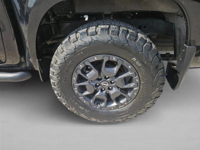2022 Nissan Frontier Crew Cab SV 4x2