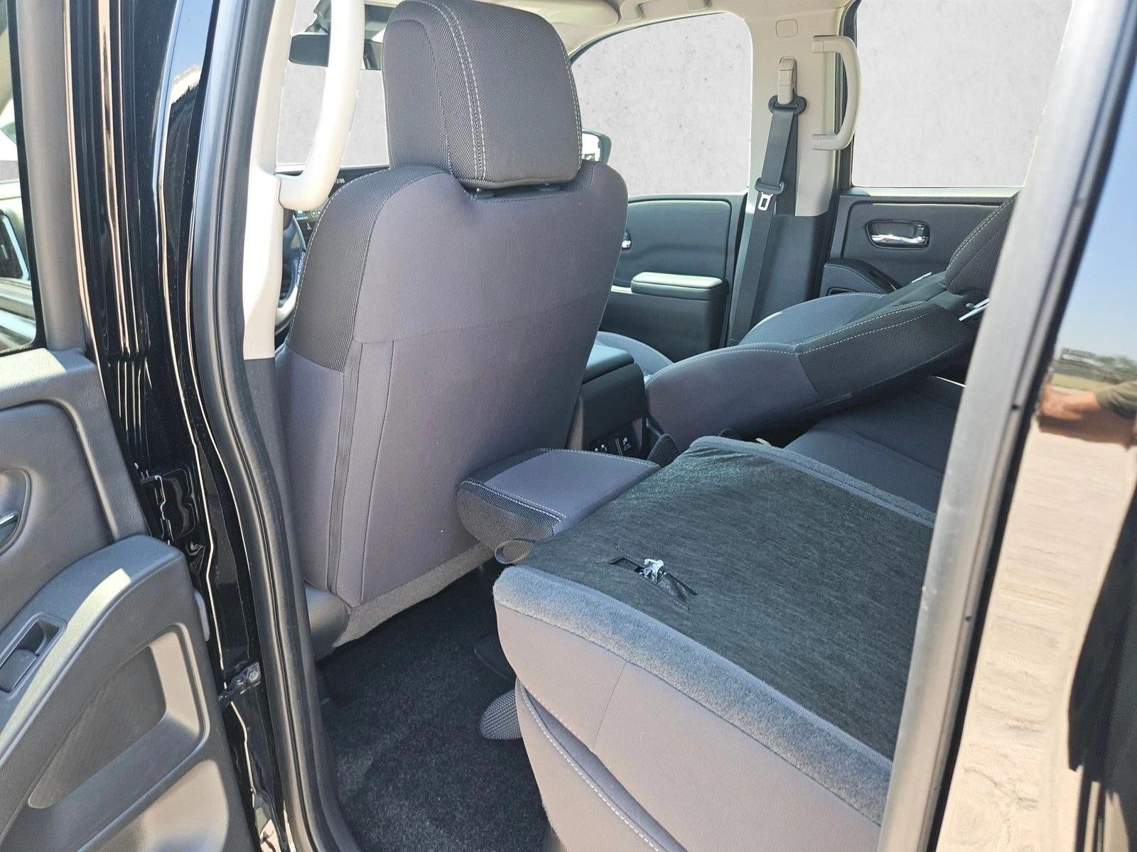 2025 Nissan Frontier Crew Cab SV 4x4