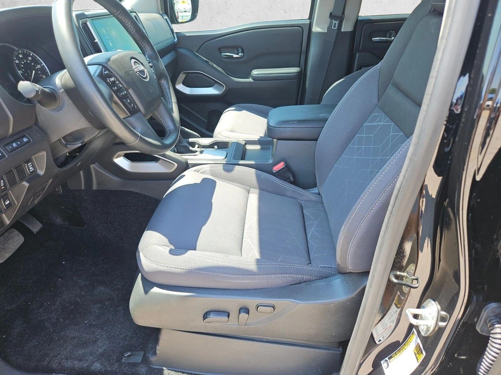 2025 Nissan Frontier Crew Cab SV 4x4