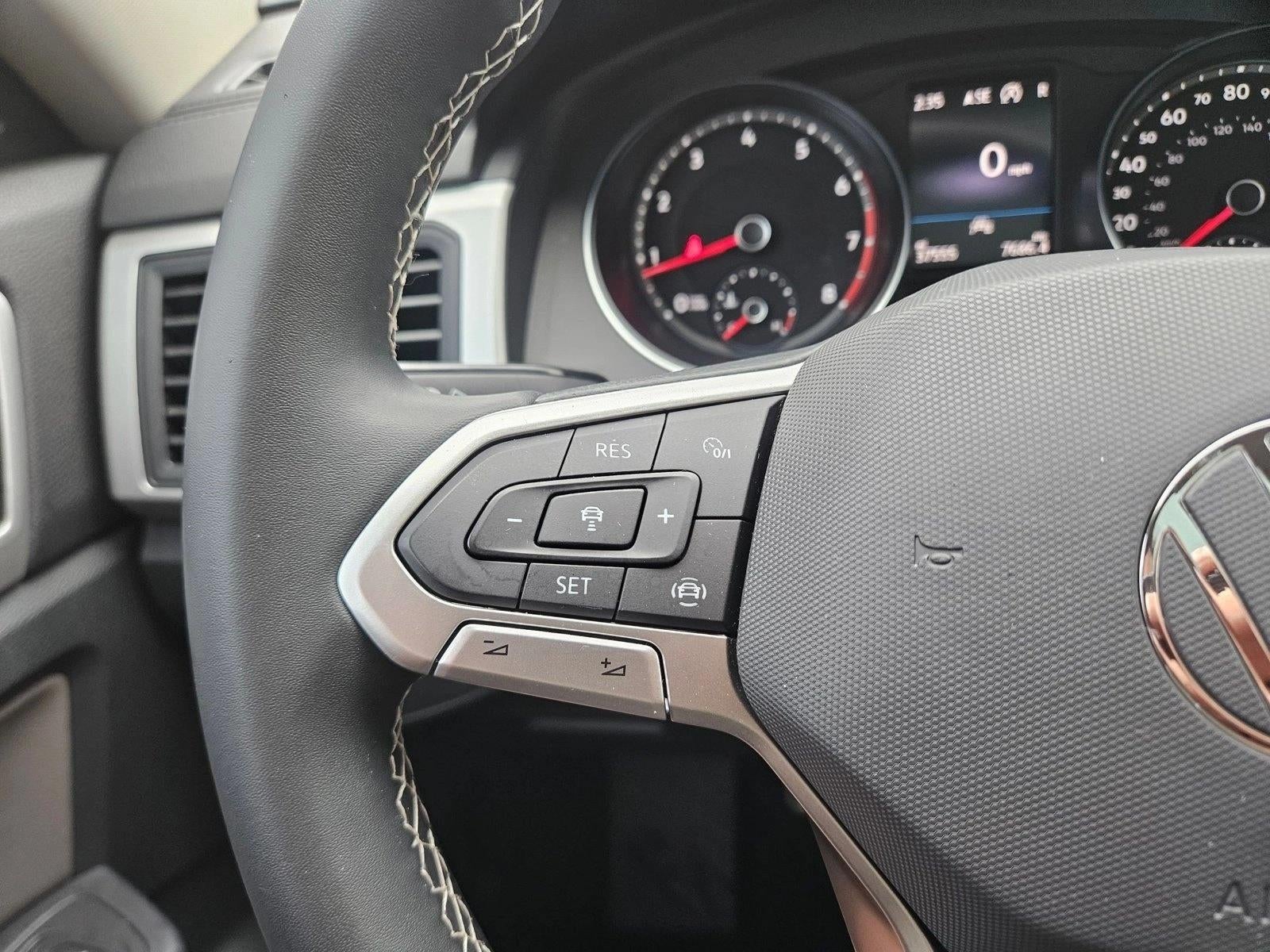 2021 Volkswagen Atlas 3.6L V6 SE w/Technology