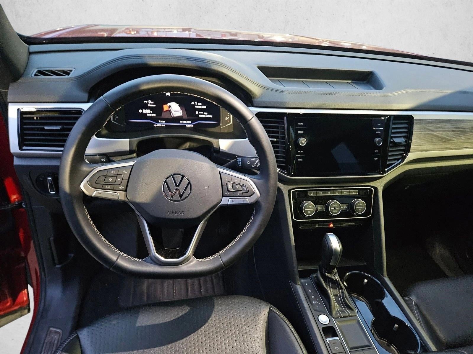 2023 Volkswagen Atlas Cross Sport 2.0T SE w/Technology