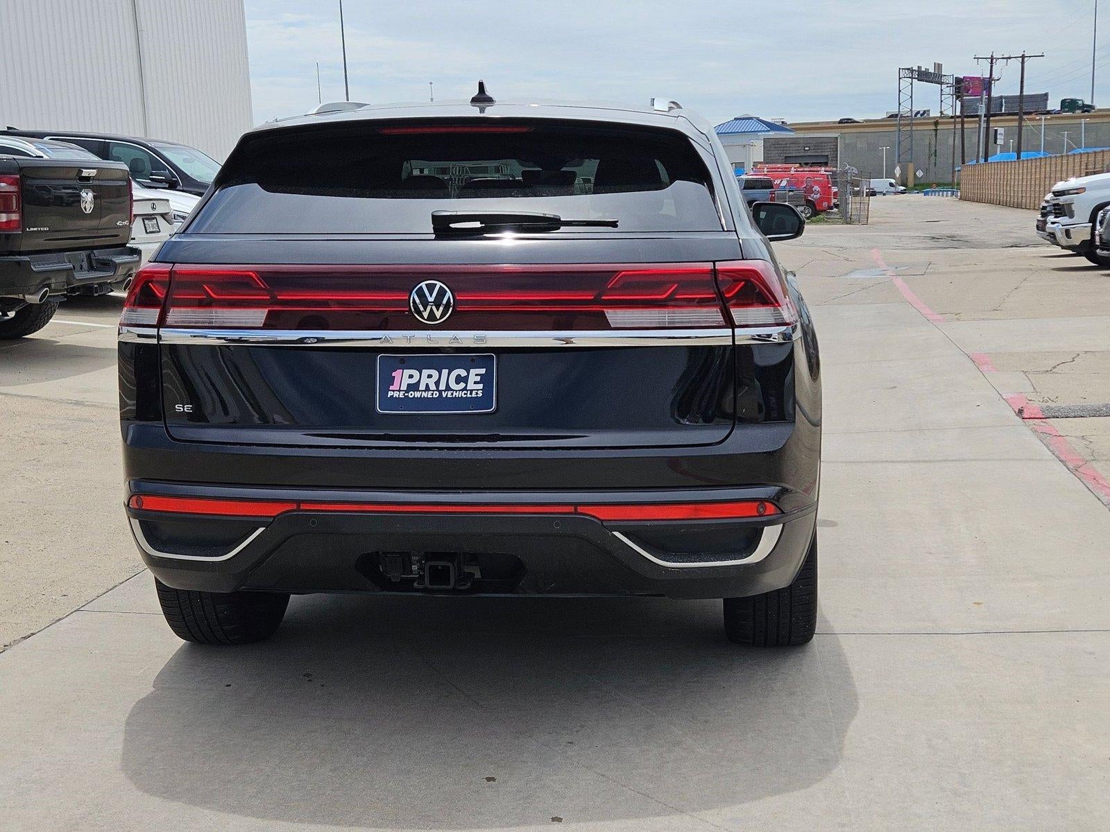 2024 Volkswagen Atlas Cross Sport 2.0T SE w/Technology