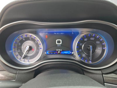 2022 Chrysler 300 Touring L