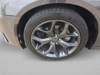 2022 Chrysler 300 Touring L