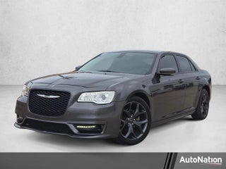 2022 Chrysler 300 Touring L