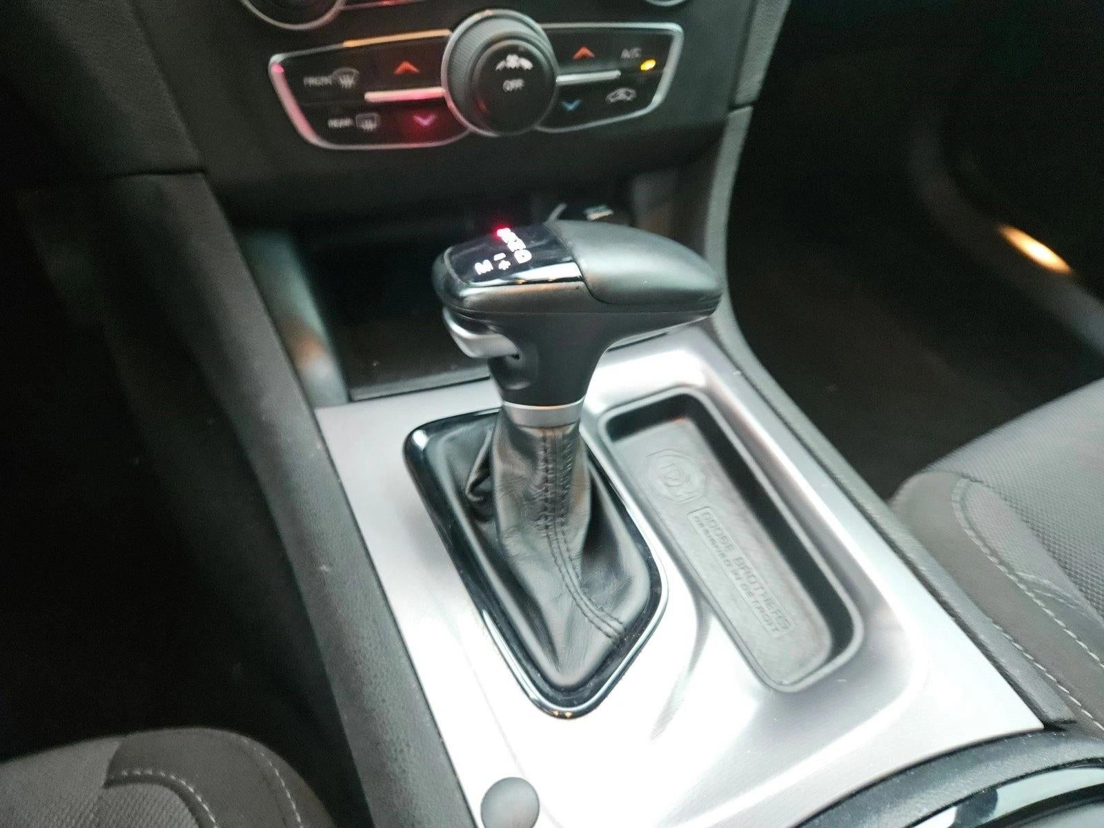 2020 Dodge Charger SXT RWD