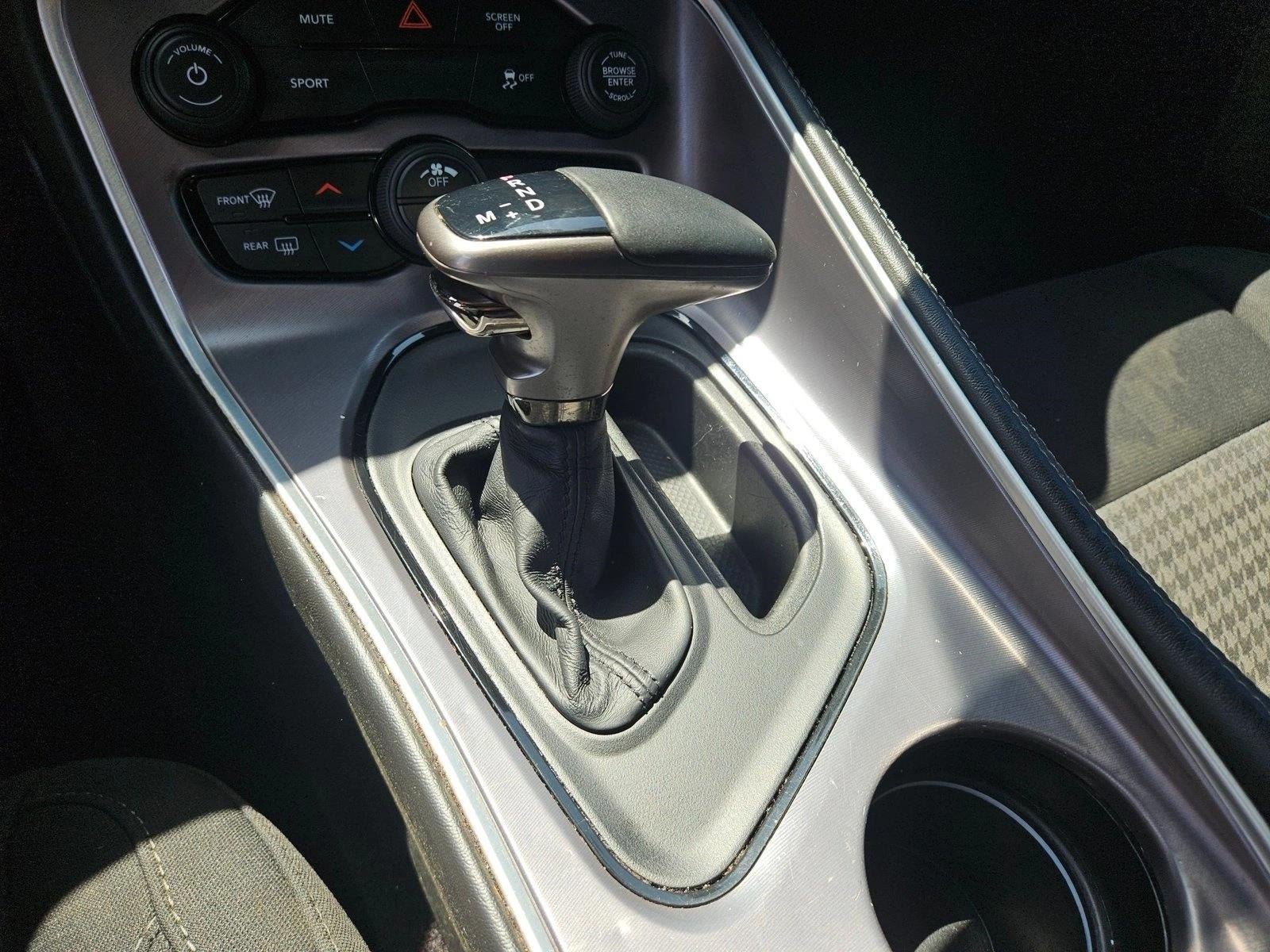 2019 Dodge Challenger SXT