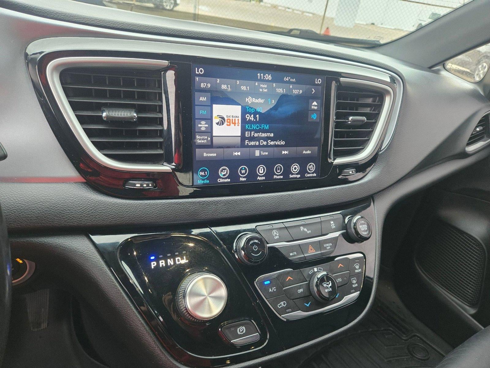 2020 Chrysler Pacifica Touring L