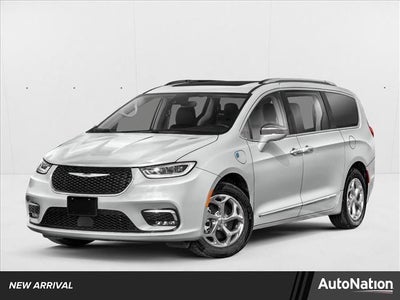 2023 Chrysler Pacifica Hybrid Touring L
