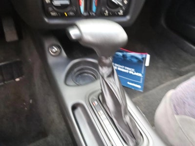 2000 Chevrolet Monte Carlo LS