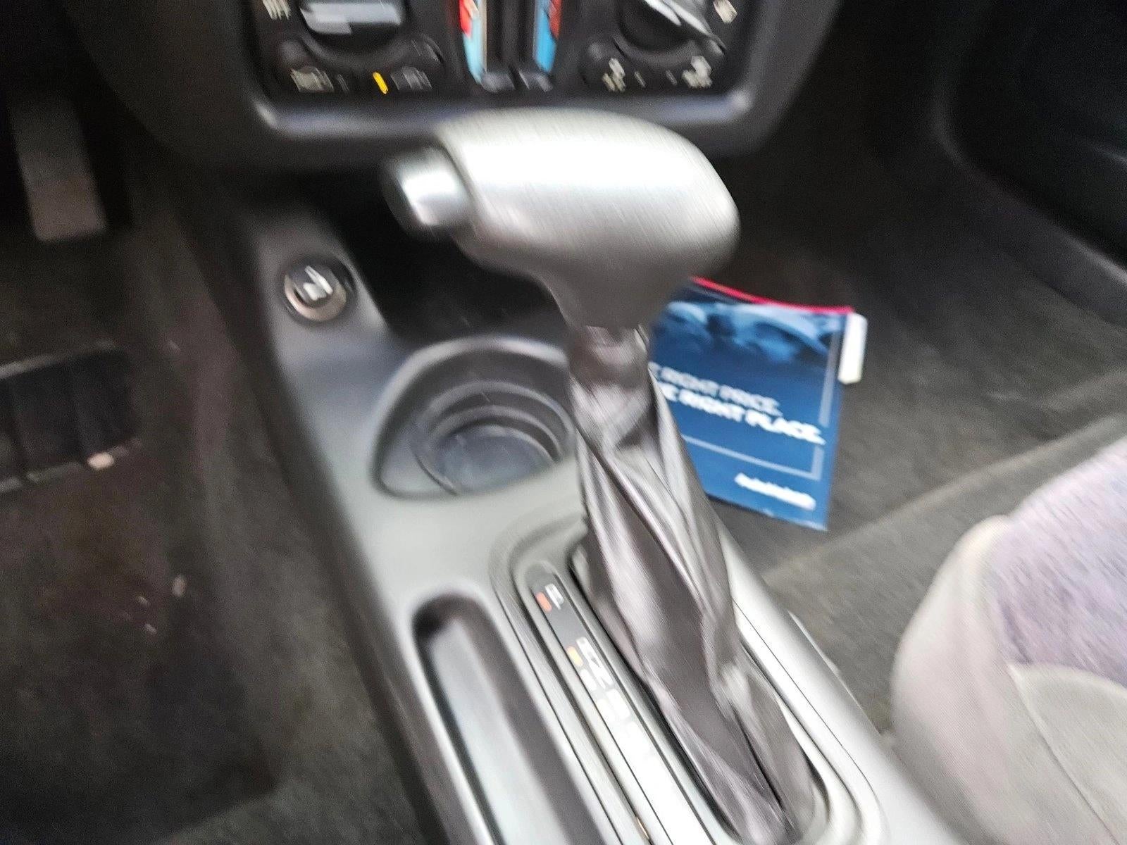 2000 Chevrolet Monte Carlo LS