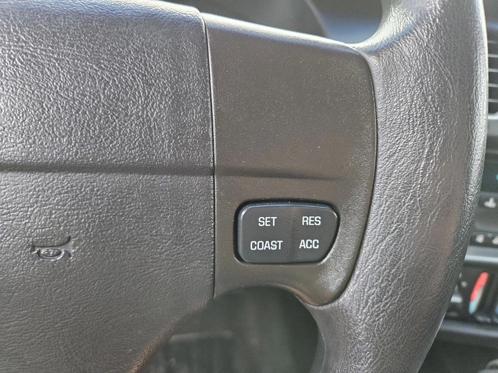 2000 Chevrolet Monte Carlo LS