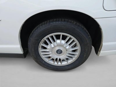 2000 Chevrolet Monte Carlo LS