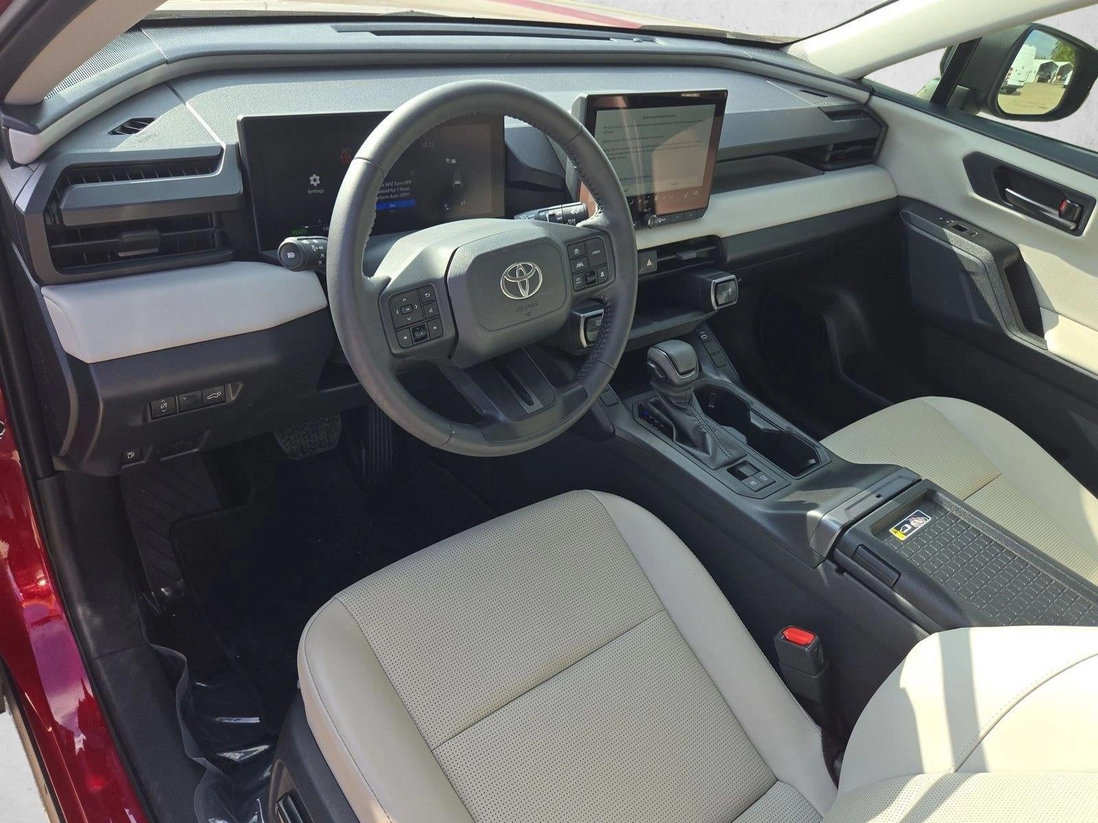 2026 Toyota RAV4 XLE - Photo 10