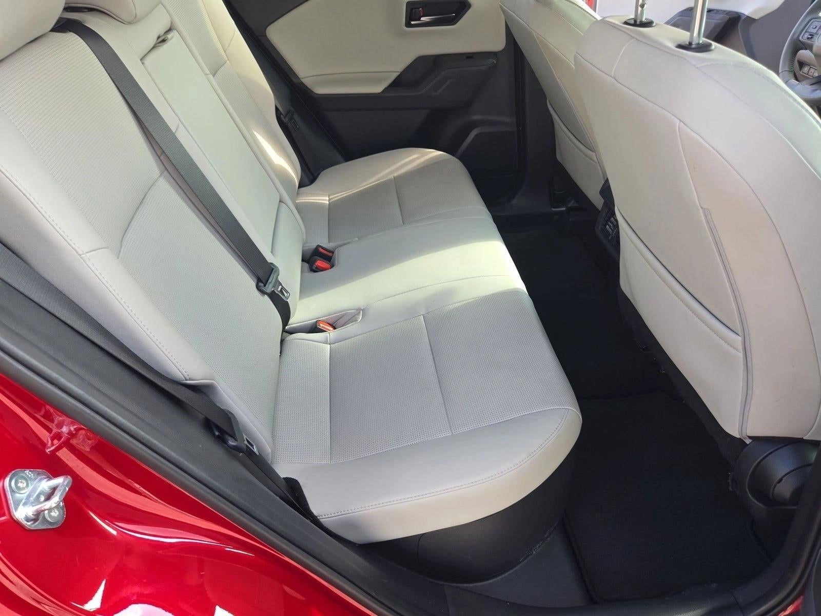 2026 Toyota RAV4 XLE - Photo 19