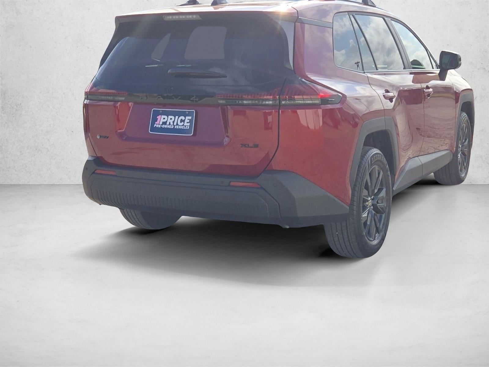 2026 Toyota RAV4 XLE - Photo 5