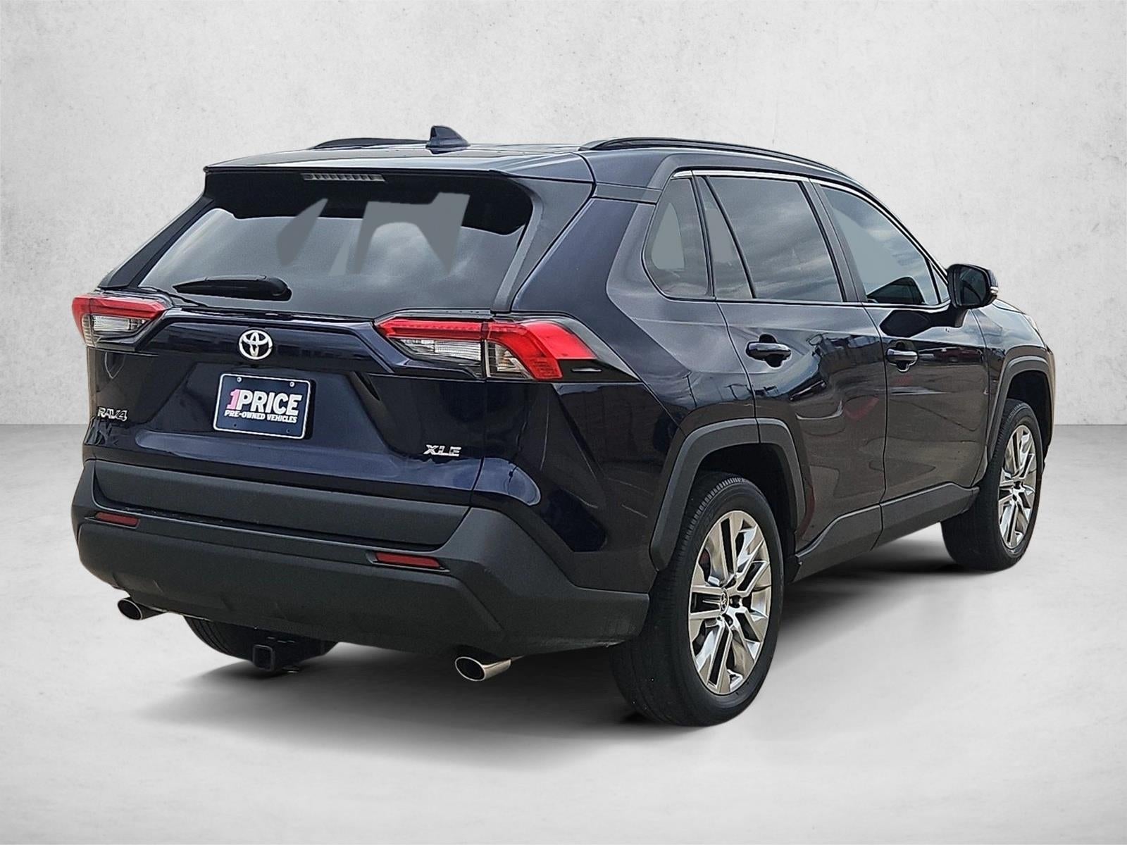 2022 Toyota RAV4 XLE Premium