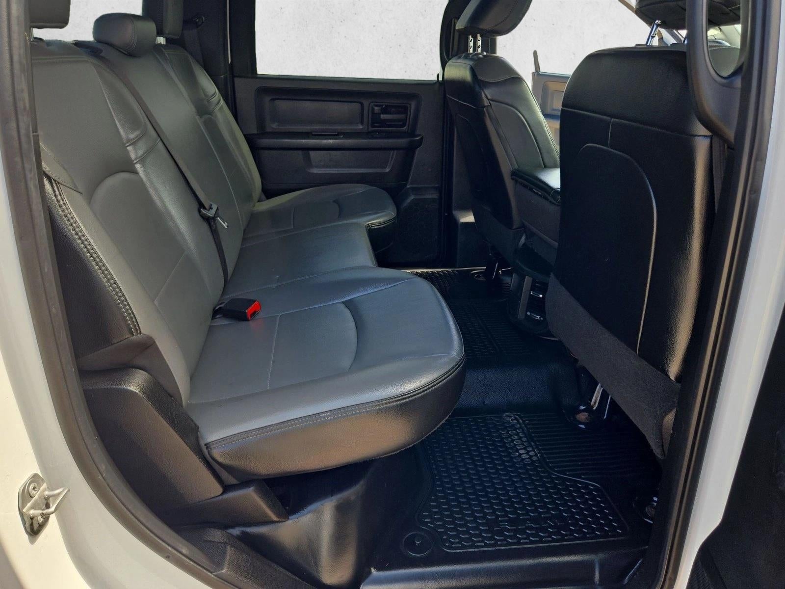 2023 RAM 3500 Tradesman Crew Cab 4x4 8' Box