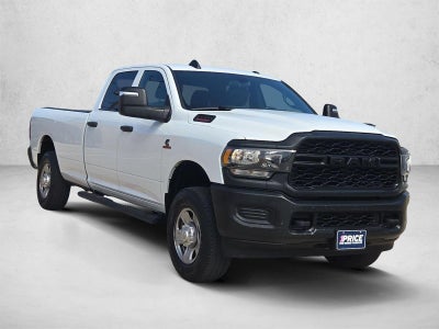 2023 RAM 3500 Tradesman Crew Cab 4x4 8' Box
