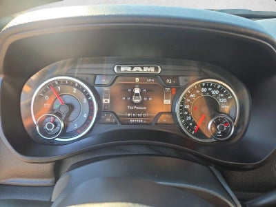 2022 RAM 3500 Big Horn Crew Cab 4x4 8' Box