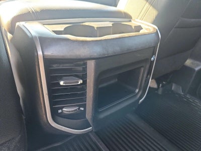 2022 RAM 3500 Big Horn Crew Cab 4x4 8' Box