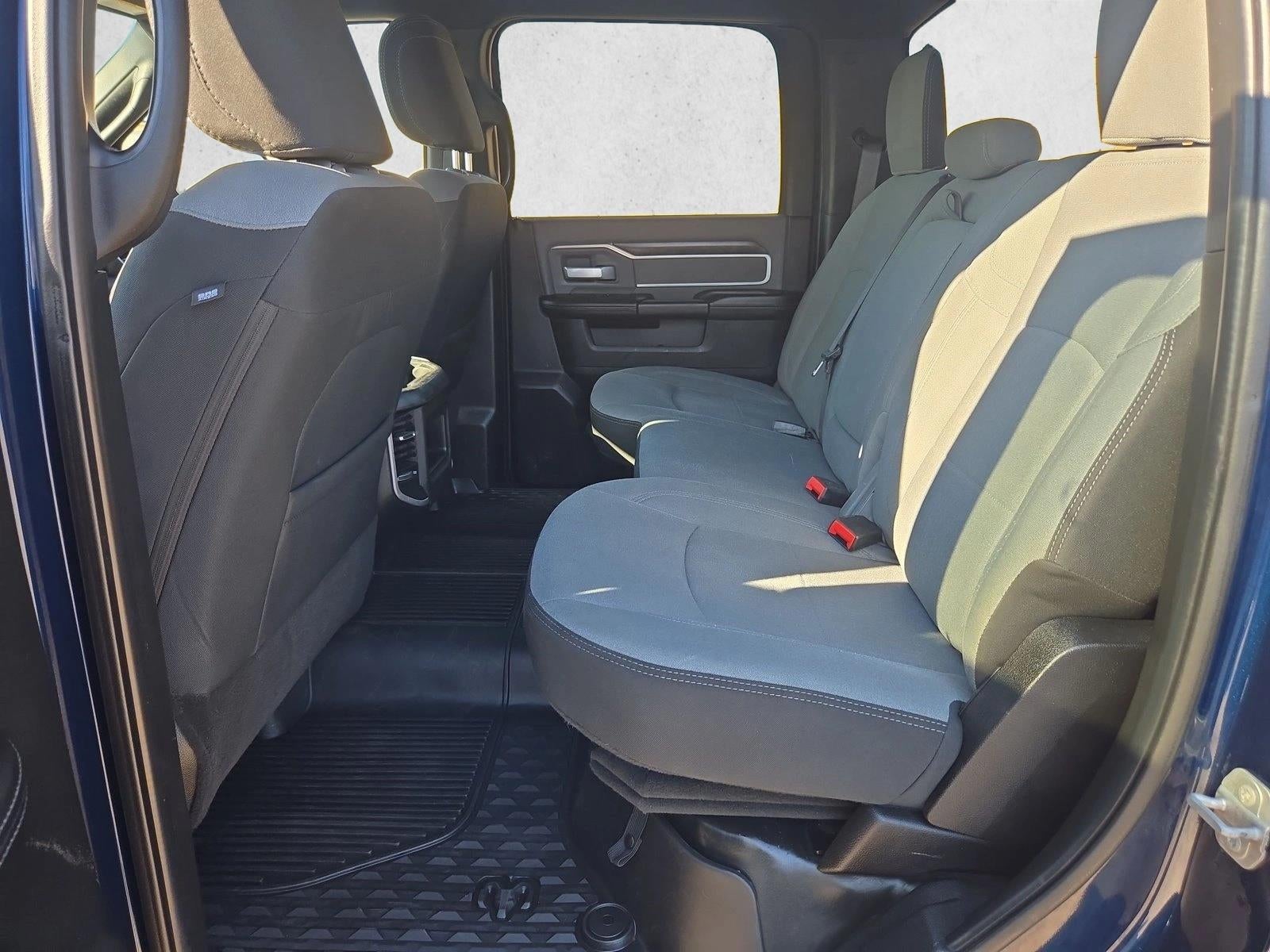 2022 RAM 3500 Big Horn Crew Cab 4x4 8' Box