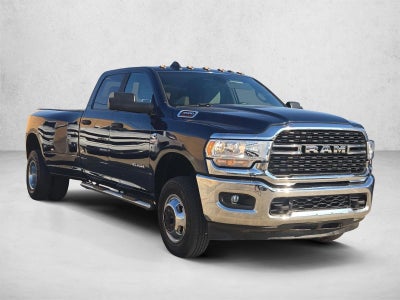 2022 RAM 3500 Big Horn Crew Cab 4x4 8' Box
