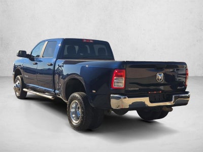 2022 RAM 3500 Big Horn Crew Cab 4x4 8' Box