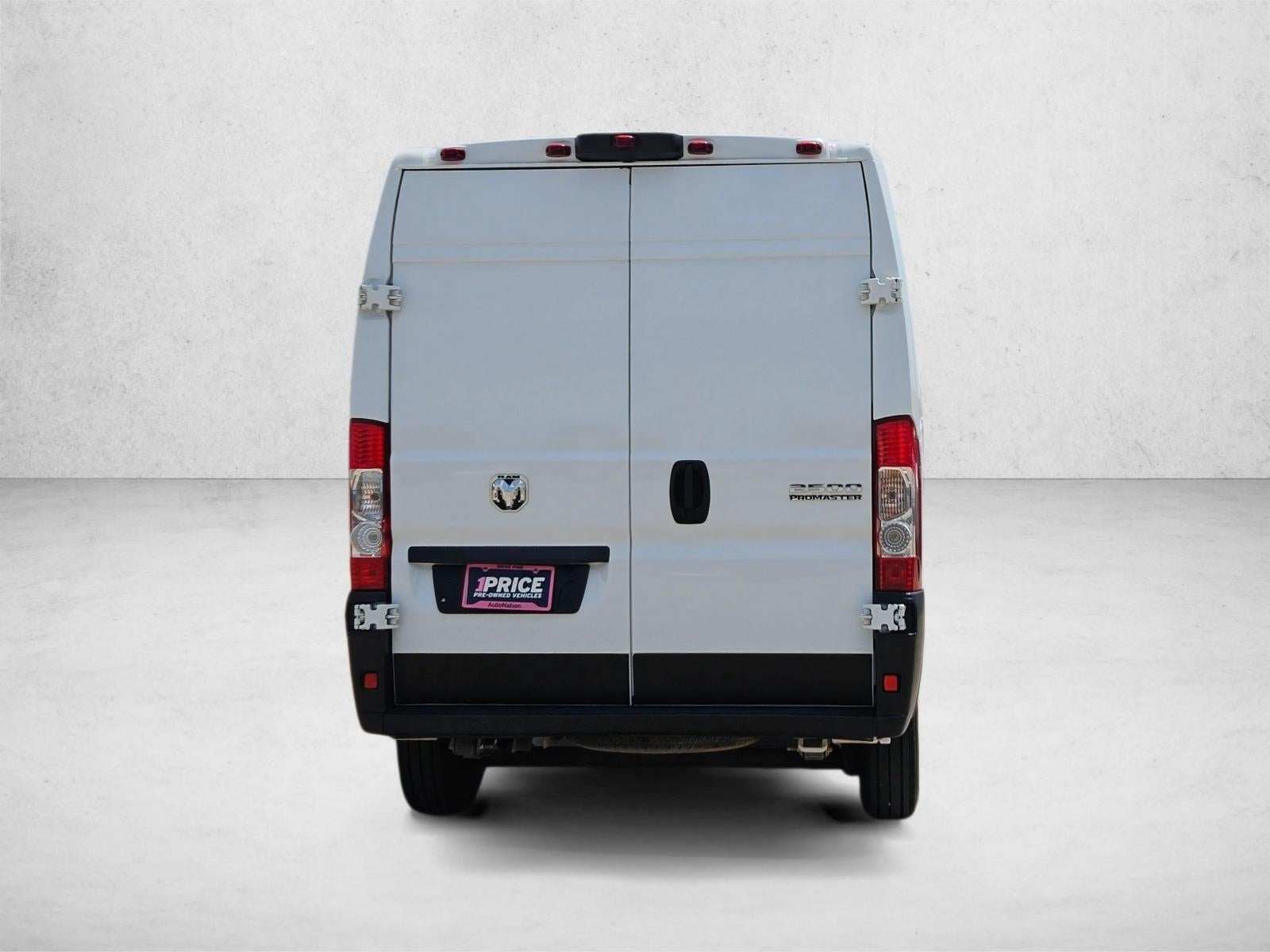 2026 RAM ProMaster Cargo Van Tradesman