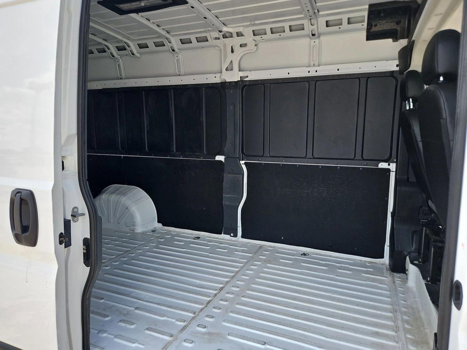 2026 RAM ProMaster Cargo Van Tradesman