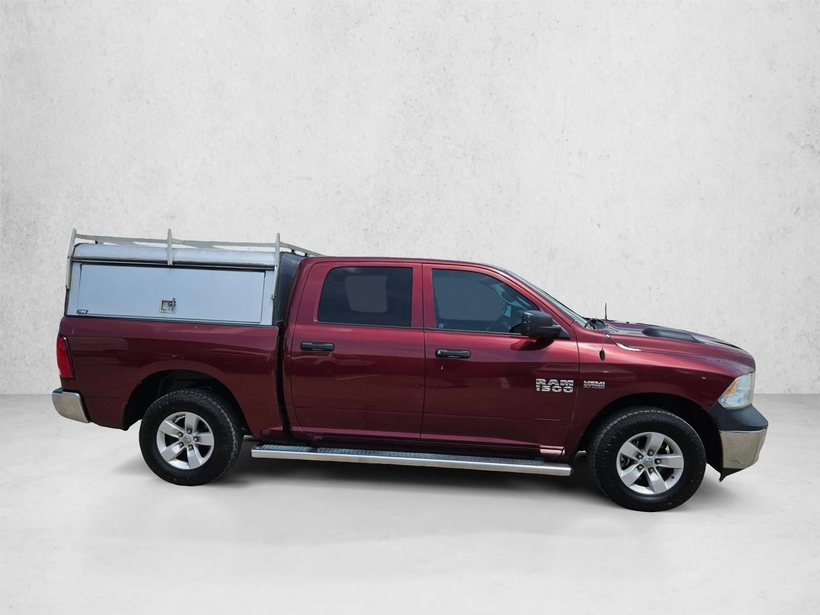 2017 RAM 1500 Tradesman Crew Cab 4x4 5'7" Box