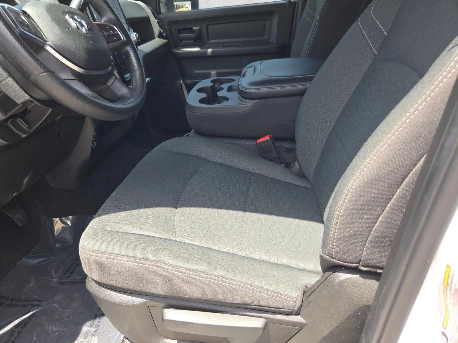 2025 RAM 2500 Tradesman Crew Cab 4x4 6'4" Box