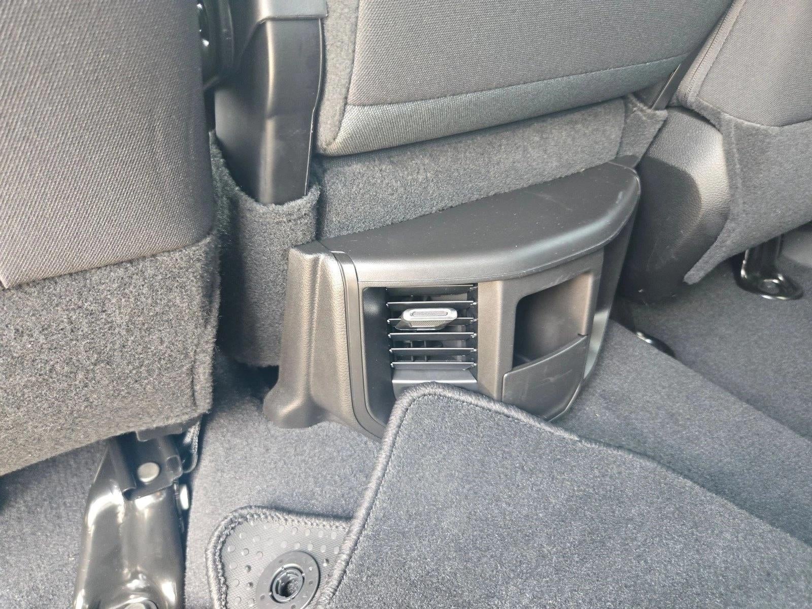2025 RAM 2500 Tradesman Crew Cab 4x4 6'4" Box