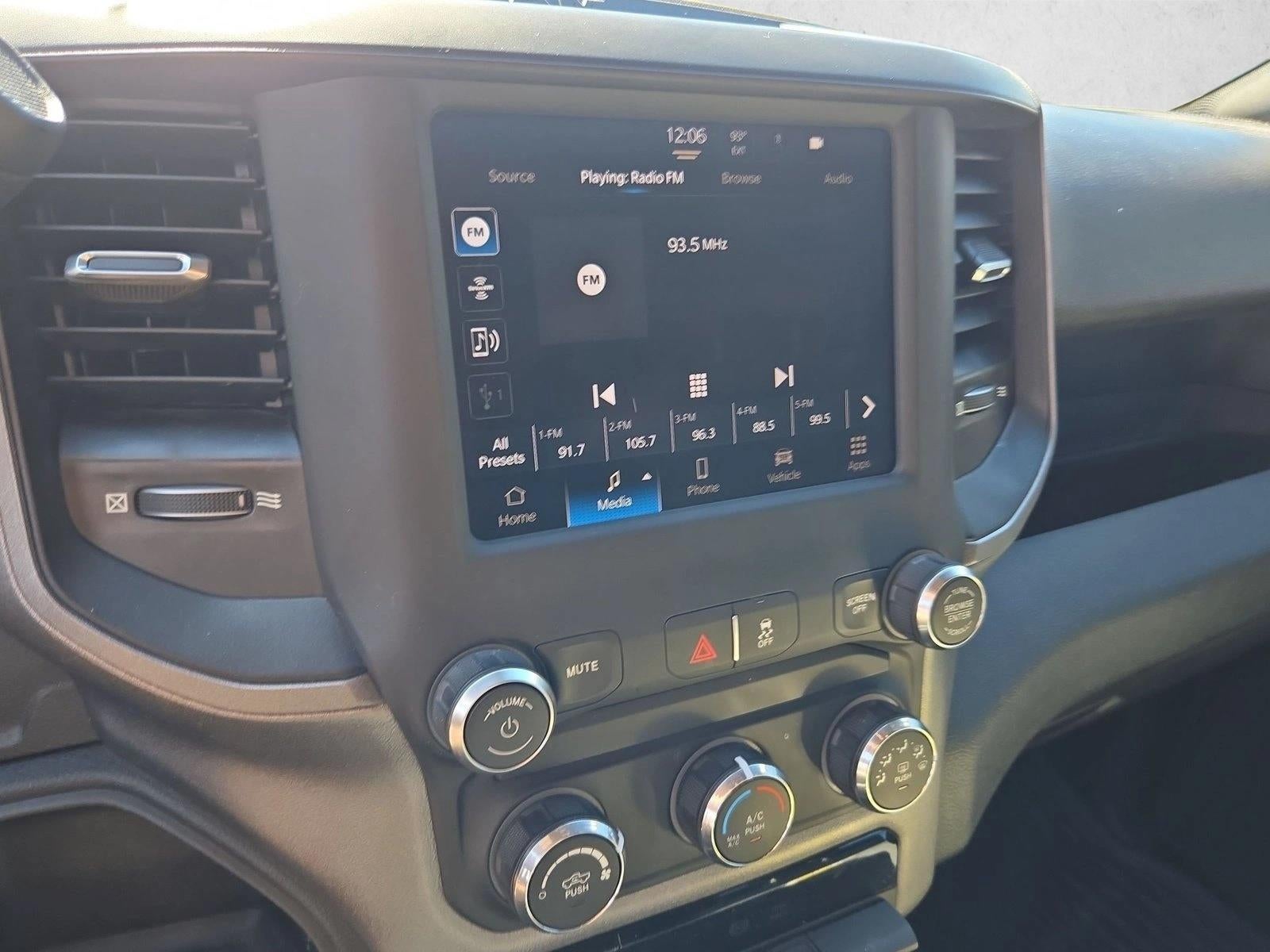 2022 RAM 2500 Tradesman Crew Cab 4x4 6'4" Box