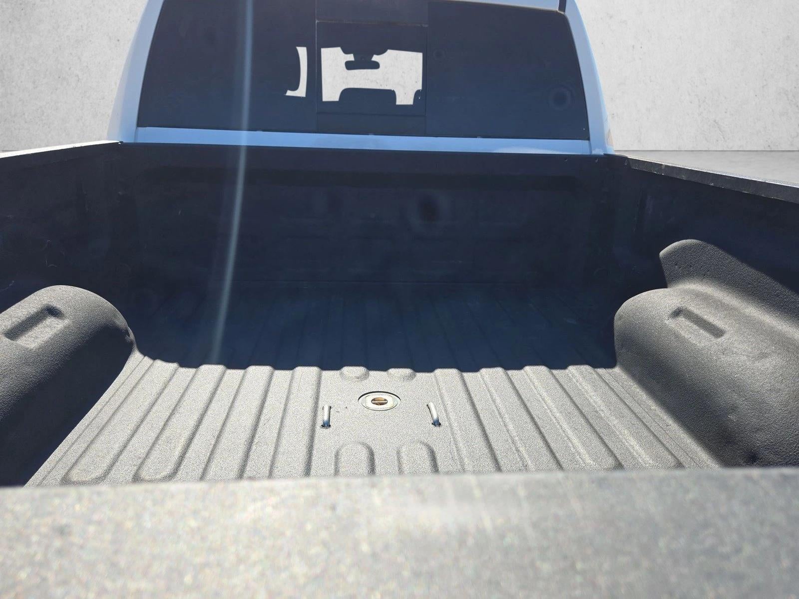 2022 RAM 2500 Tradesman Crew Cab 4x4 6'4" Box