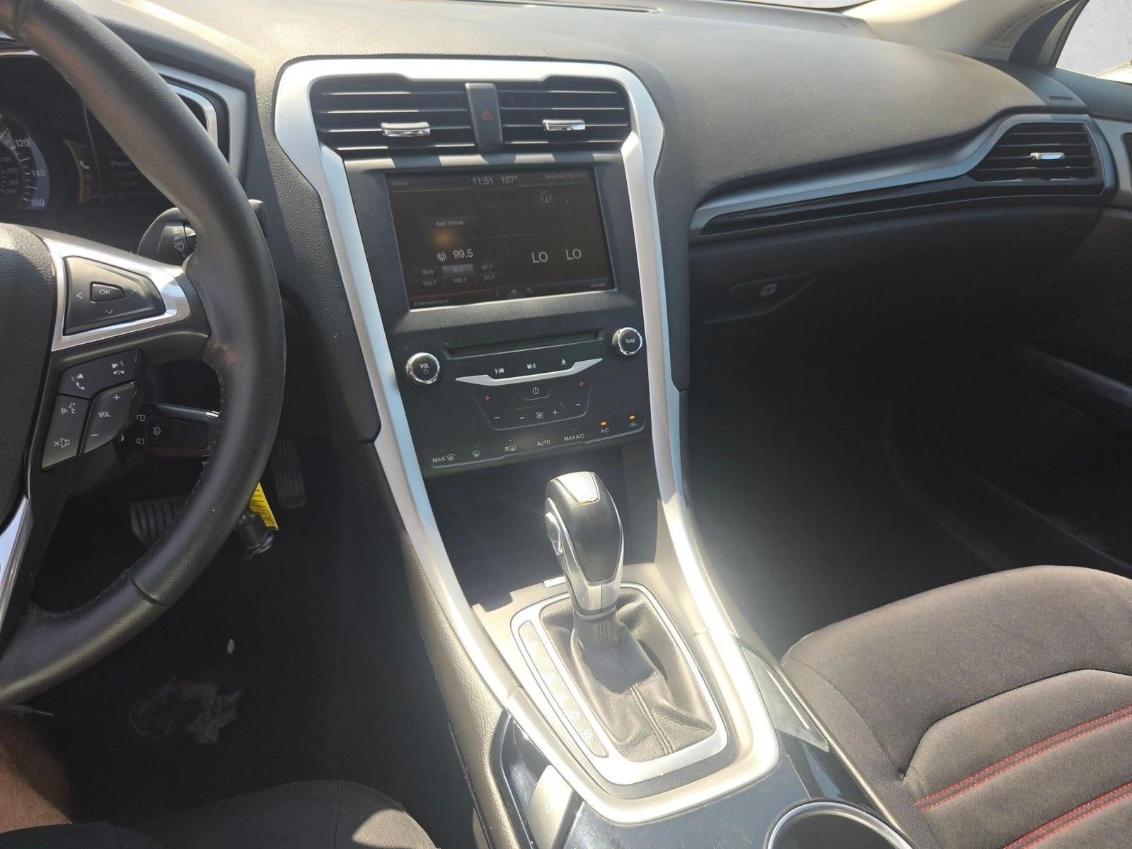 2013 Ford Fusion SE
