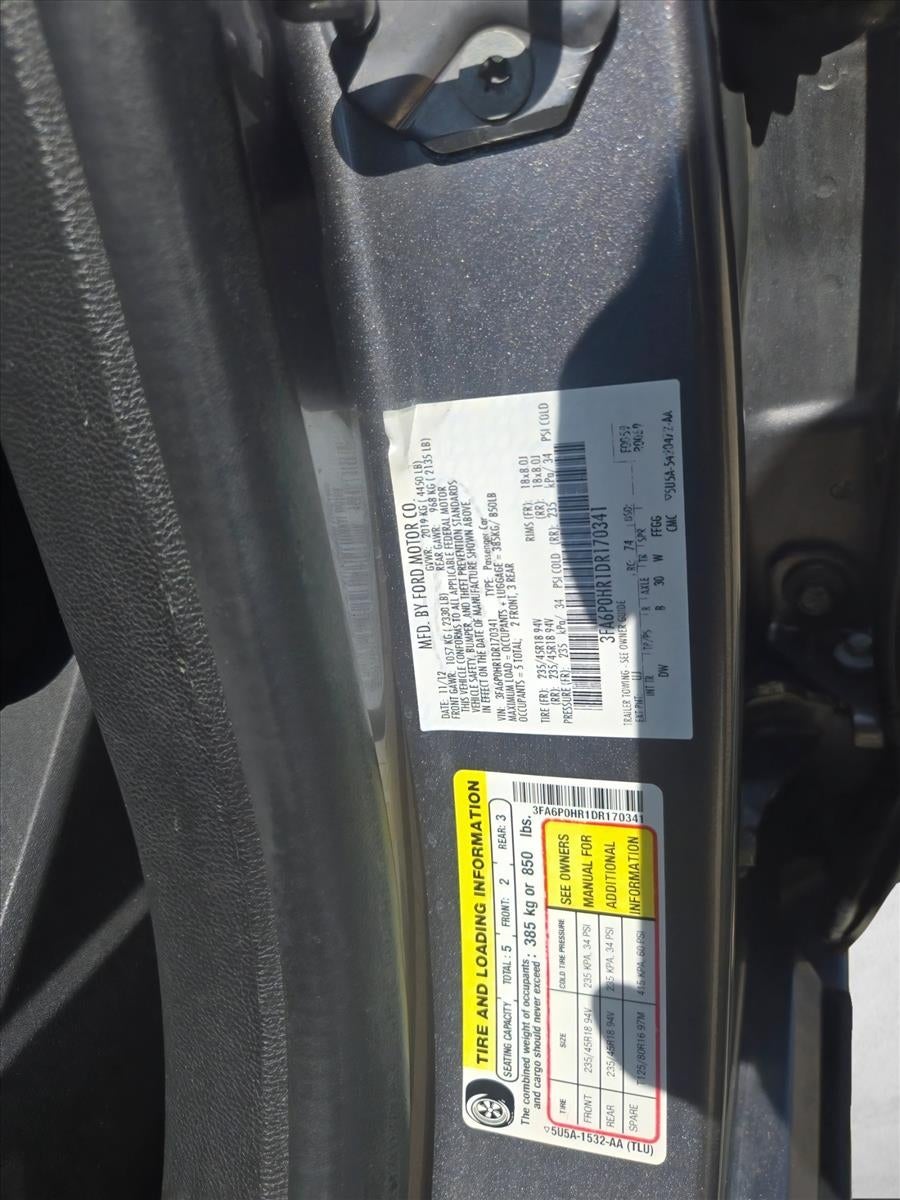 2013 Ford Fusion SE