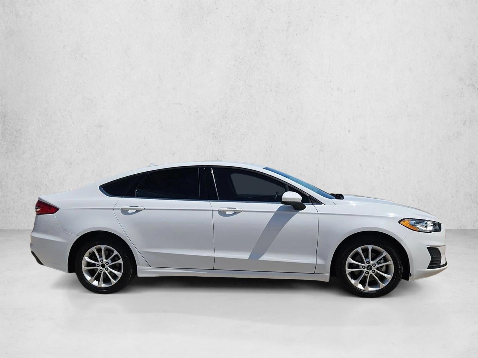 2020 Ford Fusion Hybrid SE