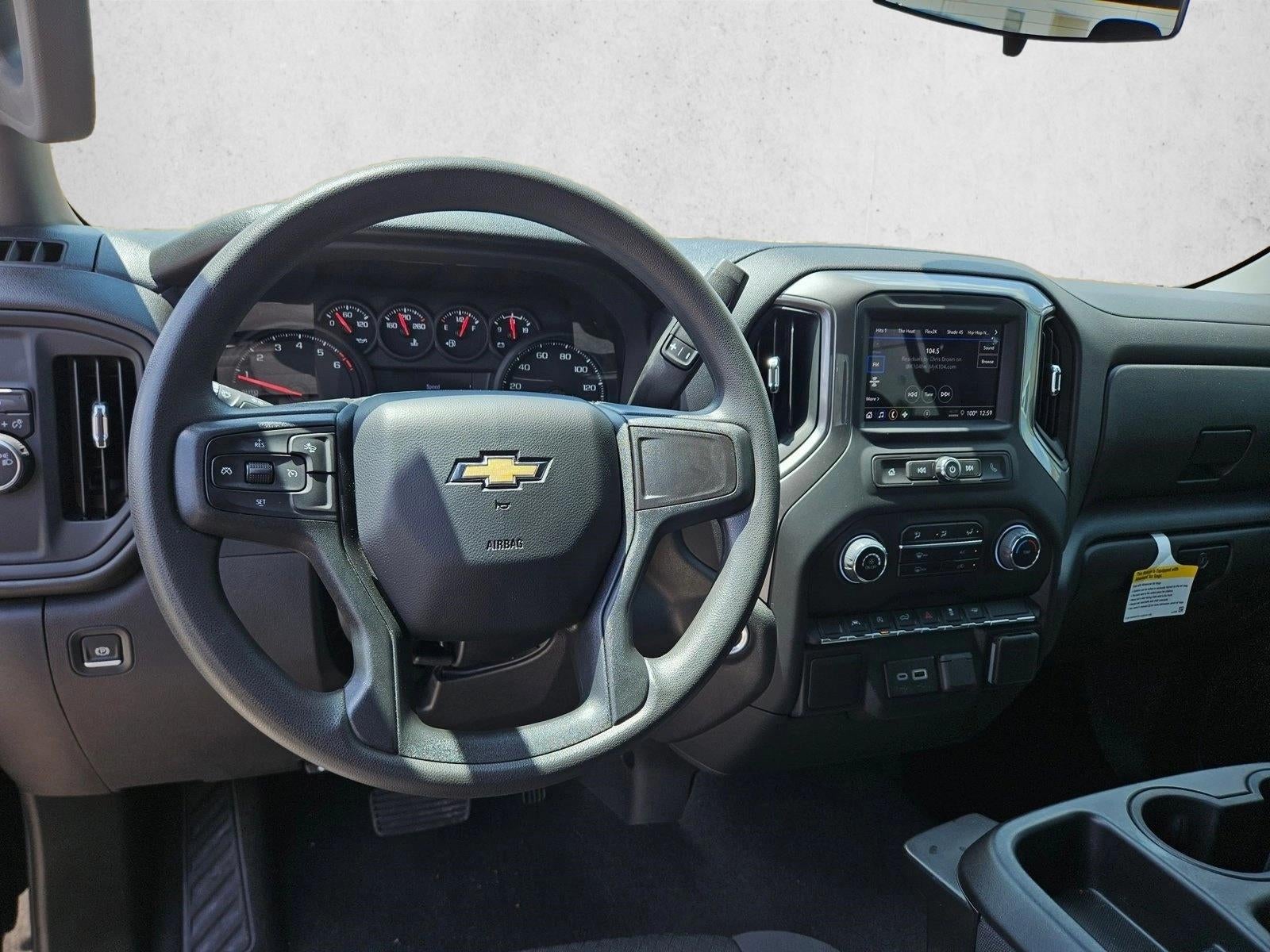 2024 Chevrolet Silverado 1500 Custom