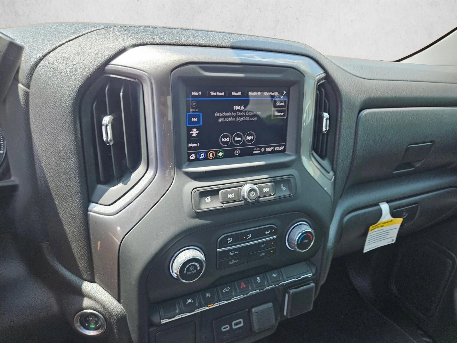 2024 Chevrolet Silverado 1500 Custom