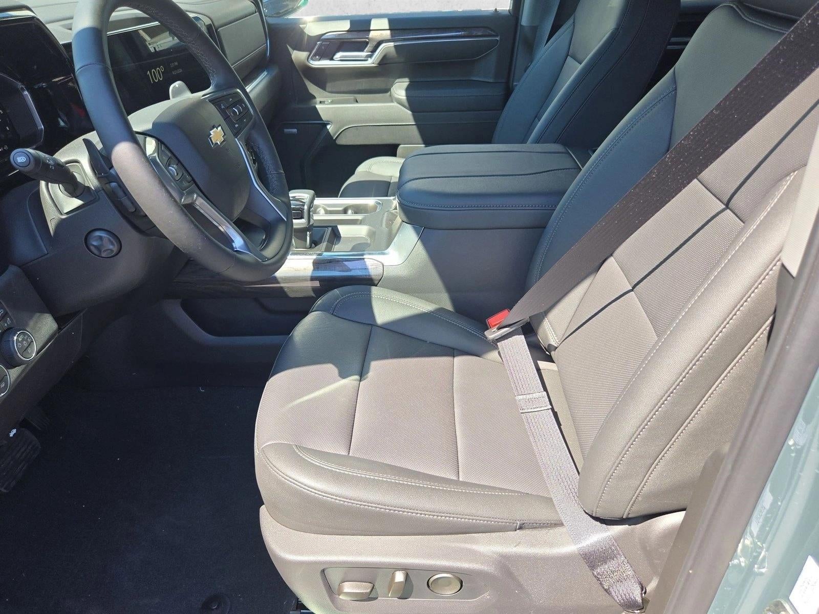 2026 Chevrolet Silverado 1500 LTZ - Photo 12